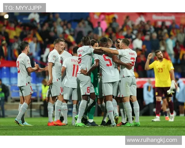 姚明背传球技艺分析与比赛中的战术应用探讨