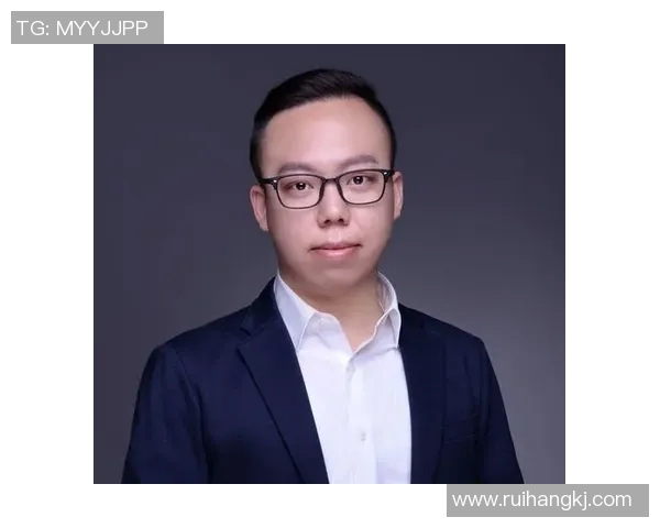 姚明斌本科阶段的求学经历与职业发展历程探讨