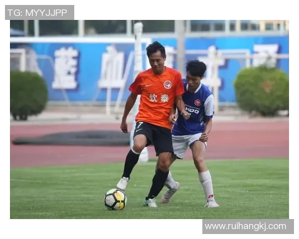 怀旧足球明星经典瞬间回顾老照片中的传奇岁月