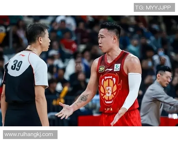 男明星篮球封神图揭秘他们在球场上的风采与魅力 男明星篮球封神图揭秘他们在球场上的风采与魅力